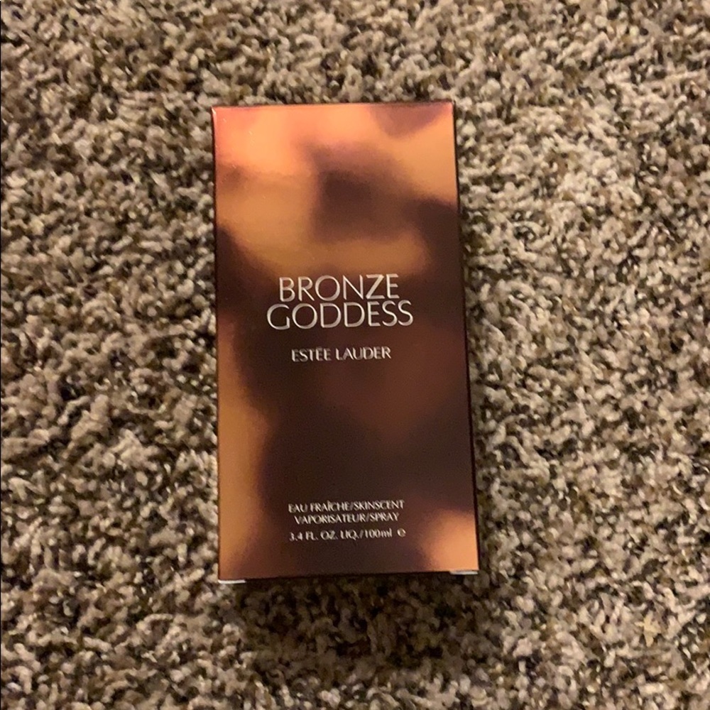 Bronze goddess este lauder